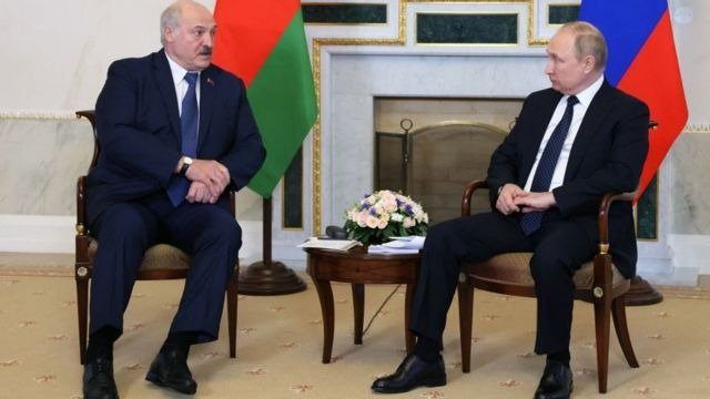 Лукашенко ошарашил Путина неожиданным вопросом на встрече ➤ Buzzday.info