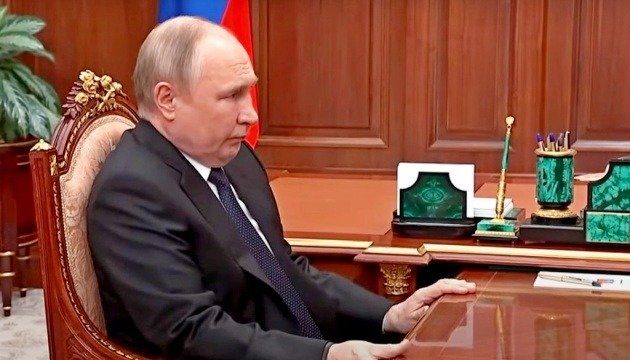 Путин спасает свою жизнь: экс-депутат РФ оценил ситуацию в Кремле ➤ Buzzday.info