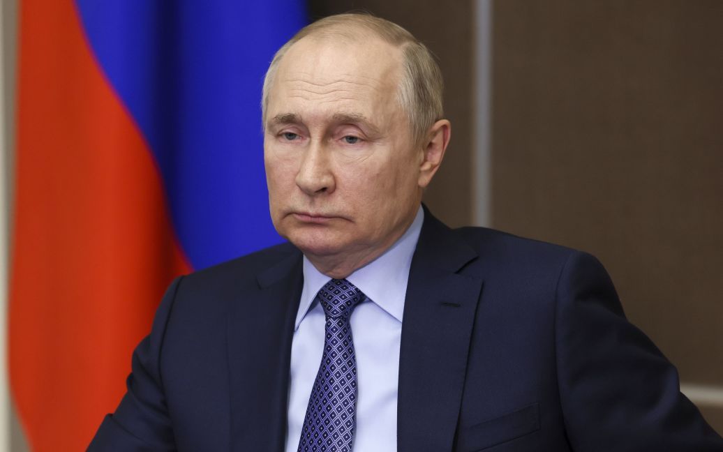 Как Путин отреагировал на сдачу Херсона после «ядерных» угроз➤ Buzzday.info