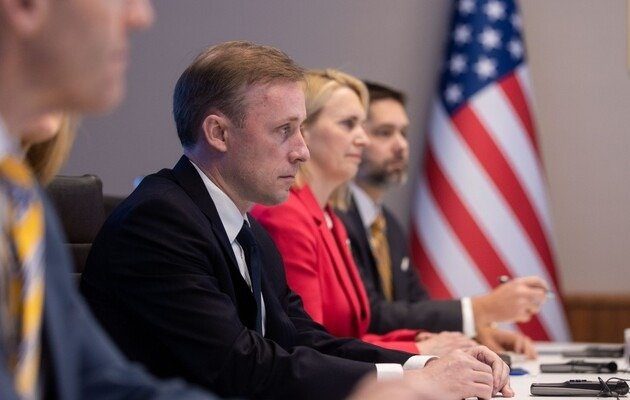 США просять Україну показати відкритість до переговорів з РФ ➤ Buzzday.info