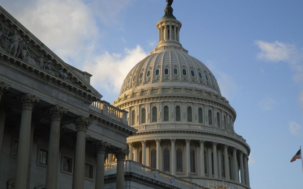 До Сенату США пройшов республіканець, що блокував допомогу Україні ➤ Buzzday.info