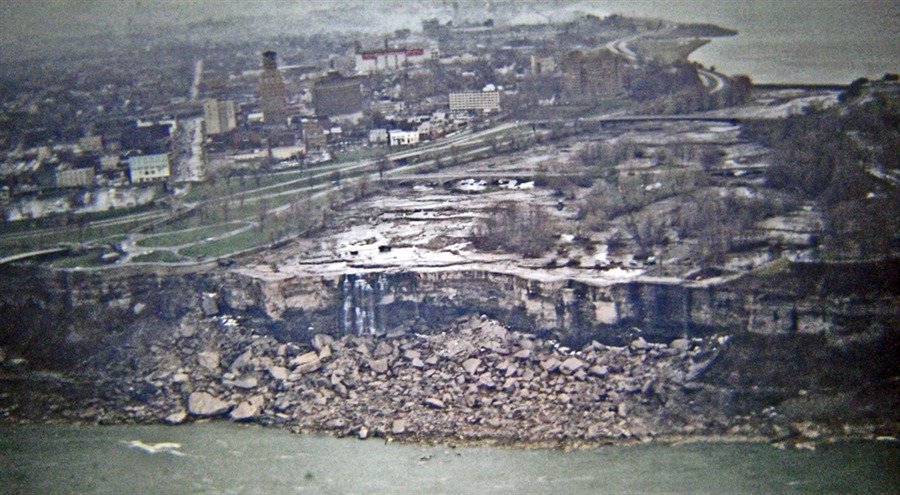 Le cascate del Niagara vengono svuotate e scoprono questo ➤ Buzzday.info
