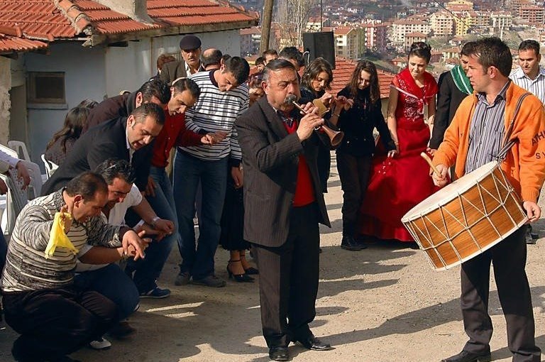 Polka poszła na tureckie wesele. Pokazała szokujące nagranie ➤ Buzzday.info