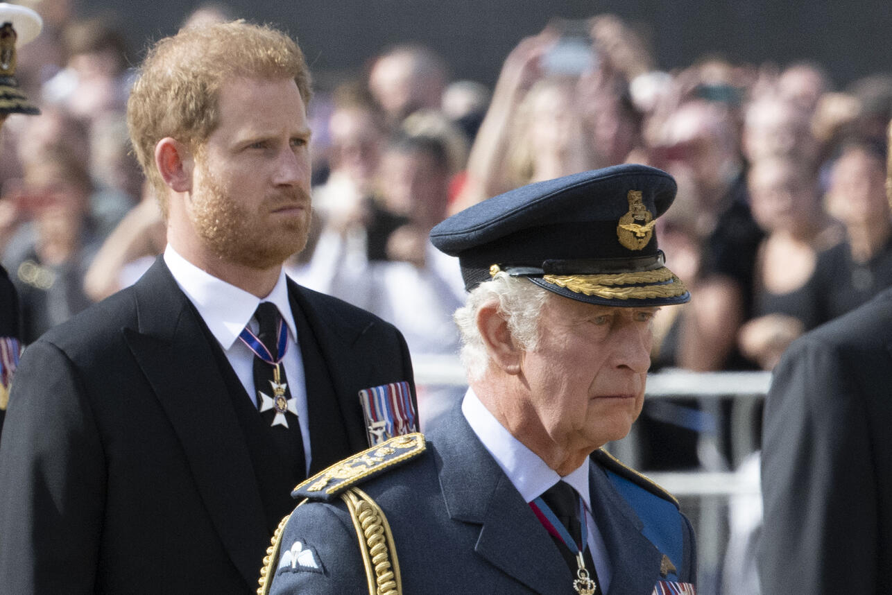 Król Karol nie jest ojcem Harry’ego? Książę wyznał szokującą prawdę… ➤ Buzzday.info