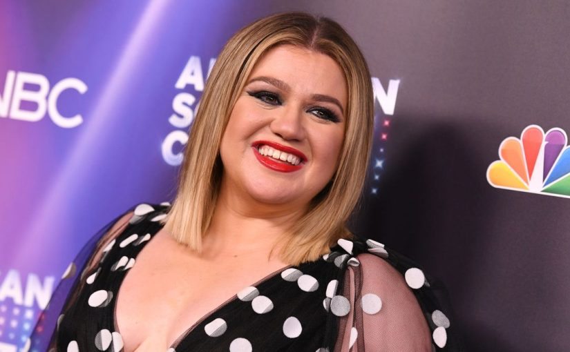 Kelly Clarkson shows off her chic new figure in recent photos ➤ Buzzday.info