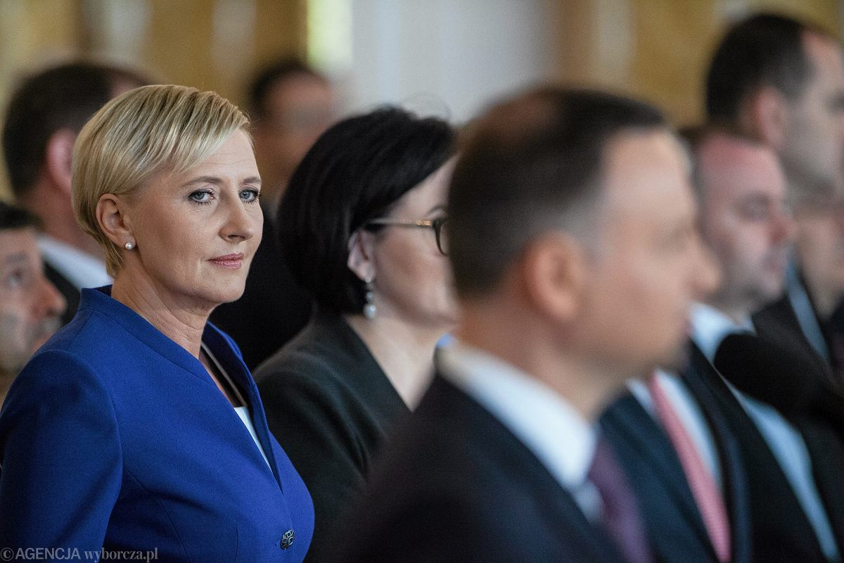 Agata Duda “przebija wszystkie kobiety”. Stylistka jest zachwycona jej urodą