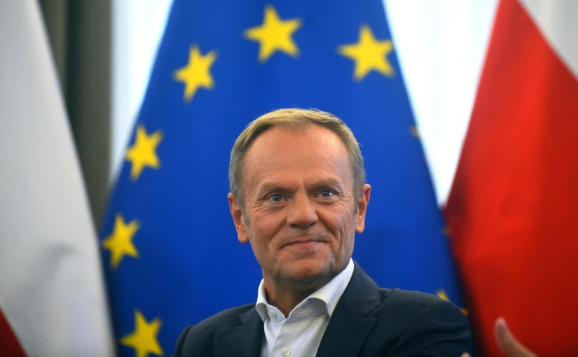 Jaką emeryturę otrzymuje Donald Tusk? Jest to kwota, która zaskoczy każdego Polaka ➤ Buzzday.info