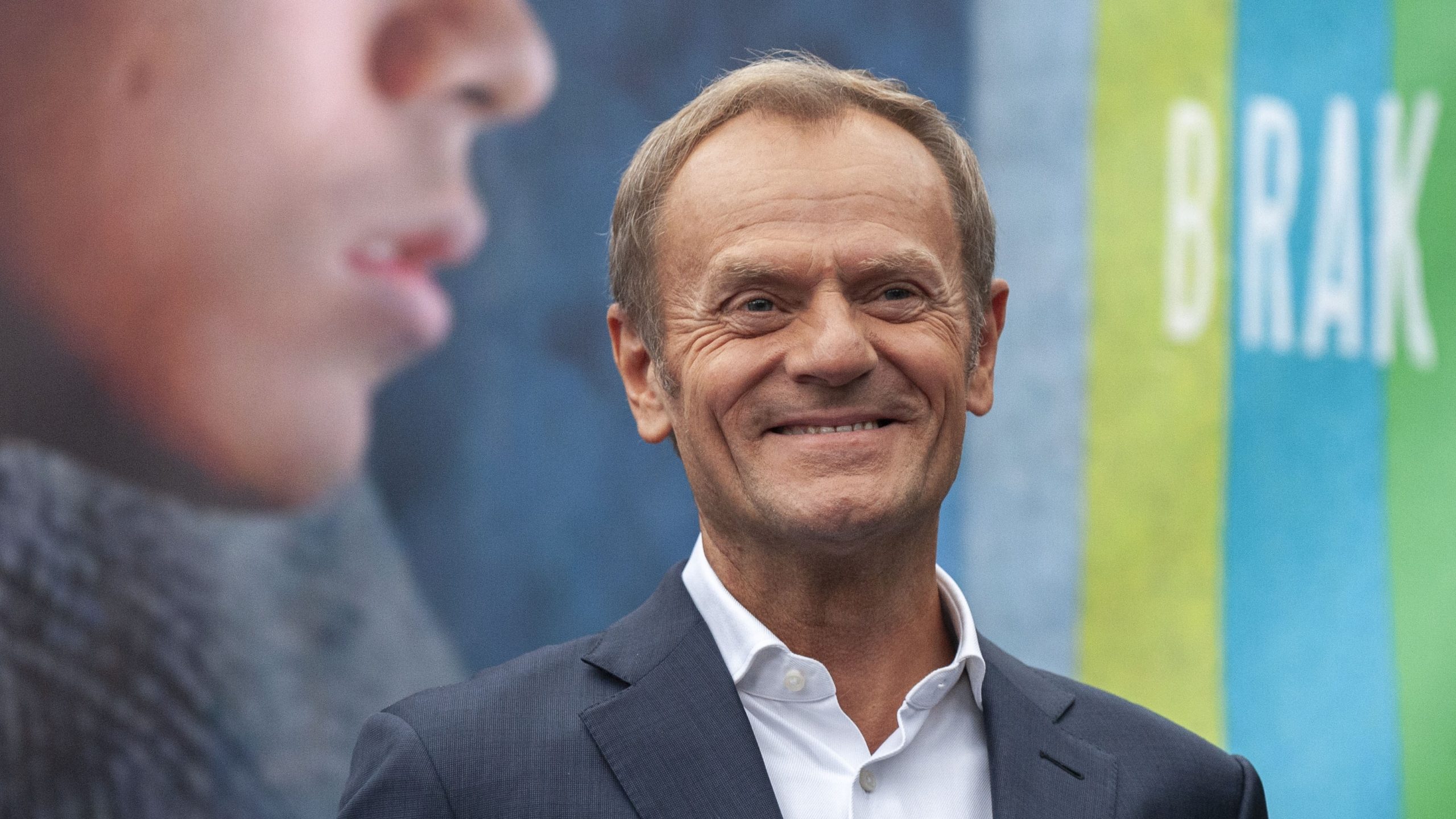 Jaką emeryturę otrzymuje Donald Tusk? Jest to kwota, która zaskoczy każdego Polaka