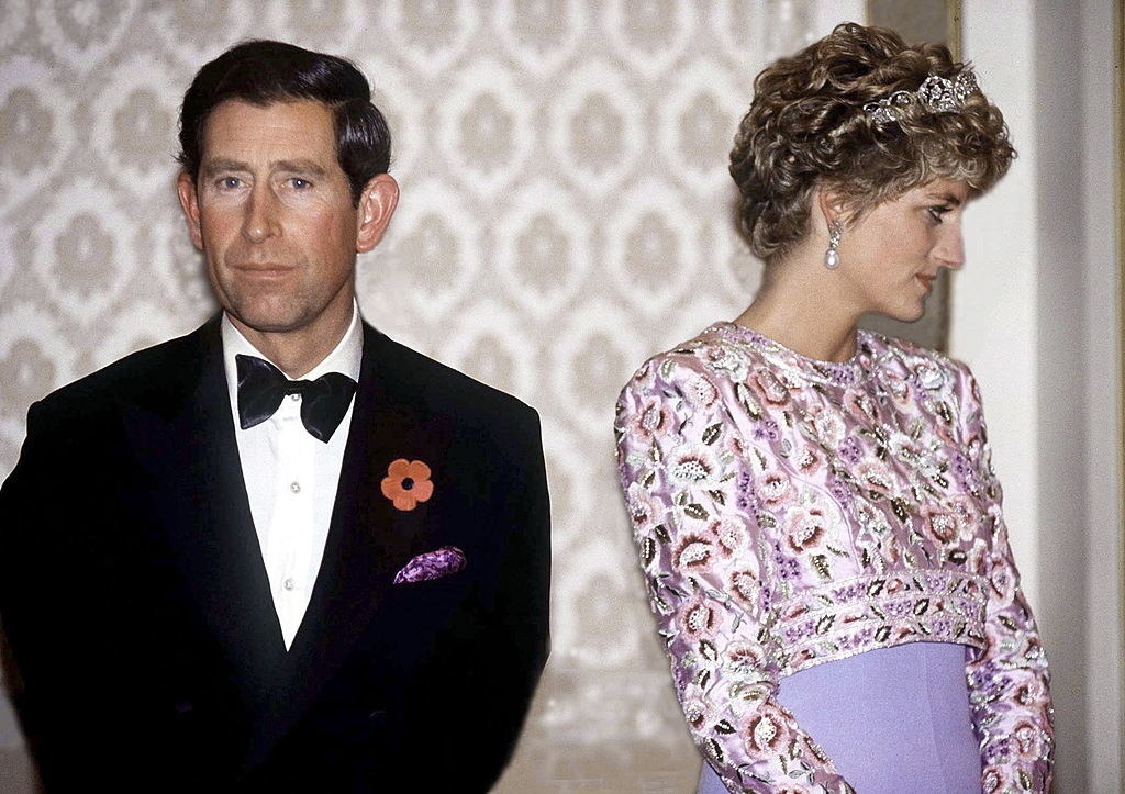 Seven shocking royal scandals will make you think, ‘God save the king.’  ➤ Buzzday.info