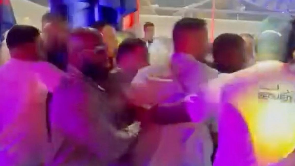 F1 enthusiasts fought each other using champagne bottles at a VIP party in Abu Dhabi