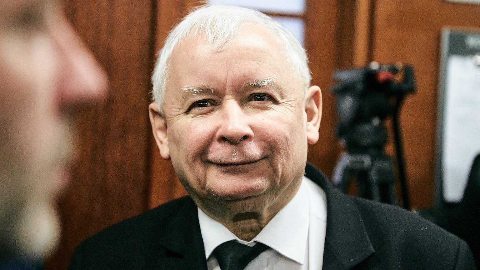 To był najlepiej strzeżony sekret Kaczyńskiego. Adam Bielan powiedział za dużo? ➤ Главное.net