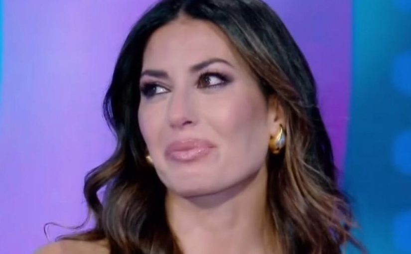 Elisabetta Gregoraci in lacrime a Verissimo ➤ Buzzday.info