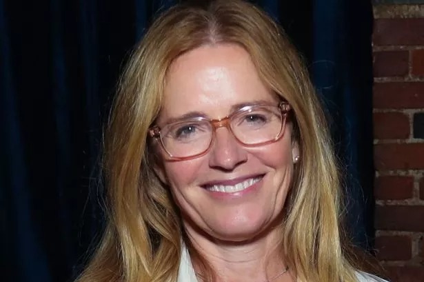 Elisabeth Shue’s ageless snap on 60th birthday leaves fans gobsmacked