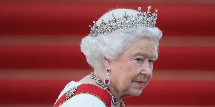New Details Revealed On Queen Elizabeth II’s Final Dying Moments ➤ Buzzday.info