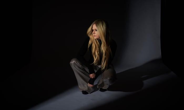 The Tragedy Of Avril Lavigne Is Just Plain Sad