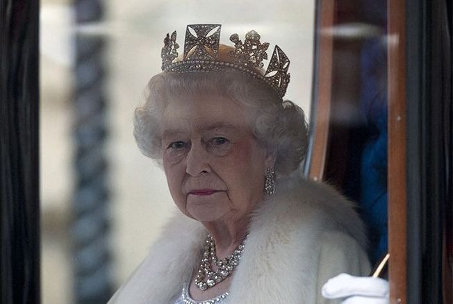 Elizabeth II : de quoi est morte la reine ?