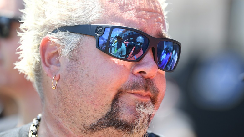 THE TRAGEDY OF GUY FIERI JUST GETS SADDER AND SADDER ➤ Buzzday.info