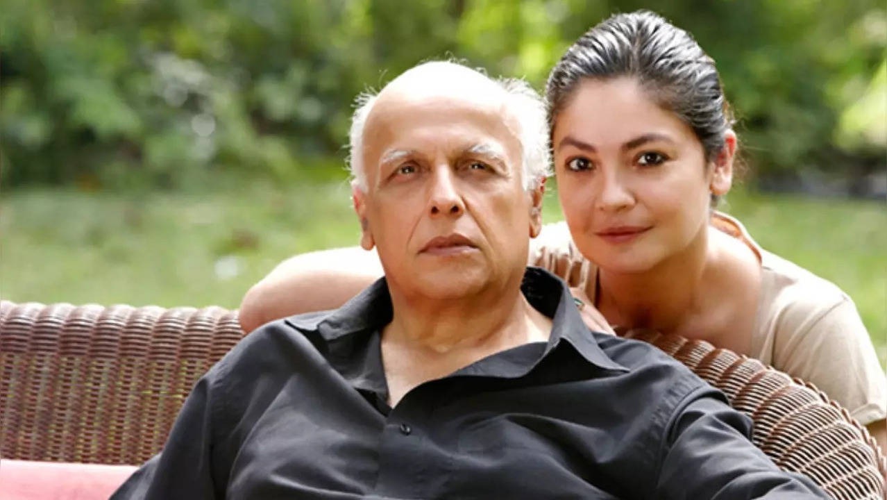 Pooja Bhatt made a shocking revelation about her father Mahesh ➤ Buzzday.info