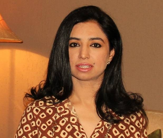 Ritu Dhawan Bio, Net Worth, Salary, Married, Husband, Daughter ➤ Buzzday.info