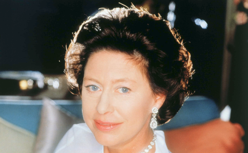 Sensational photos of Princess Margaret in a swimsuit led to the Queen calling her “dirty” ➤ Buzzday.info