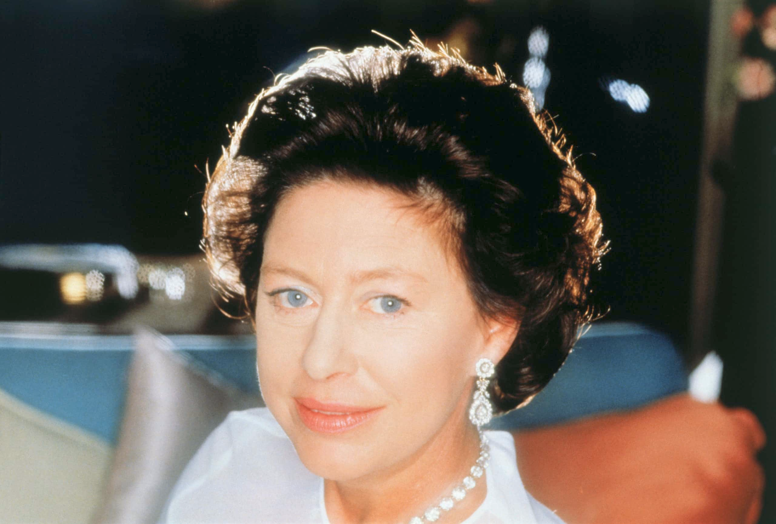 Sensational photos of Princess Margaret in a swimsuit led to the Queen calling her “dirty” ➤ Главное.net