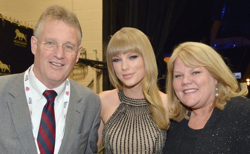 The Tragic Story Of Taylor Swift’s Parents Is Just Sad ➤ Buzzday.info