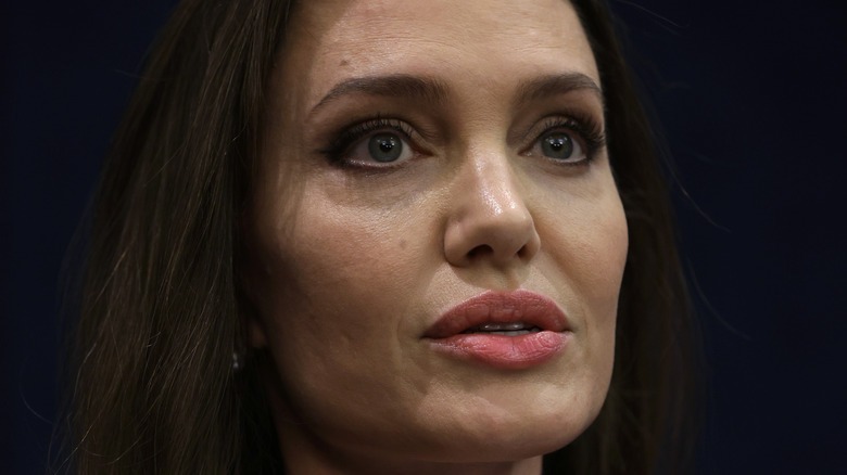 Tragedy Of Angelina Jolie ➤ Главное.net