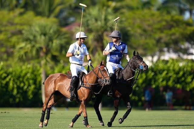 This Awkward Meghan & Harry Moment At A Polo Game Turned Heads