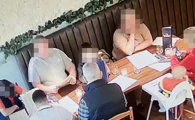 A family of eight who ‘dined in and out’ have been condemned online for ‘leaving without paying their £329 bill’ ➤ Buzzday.info