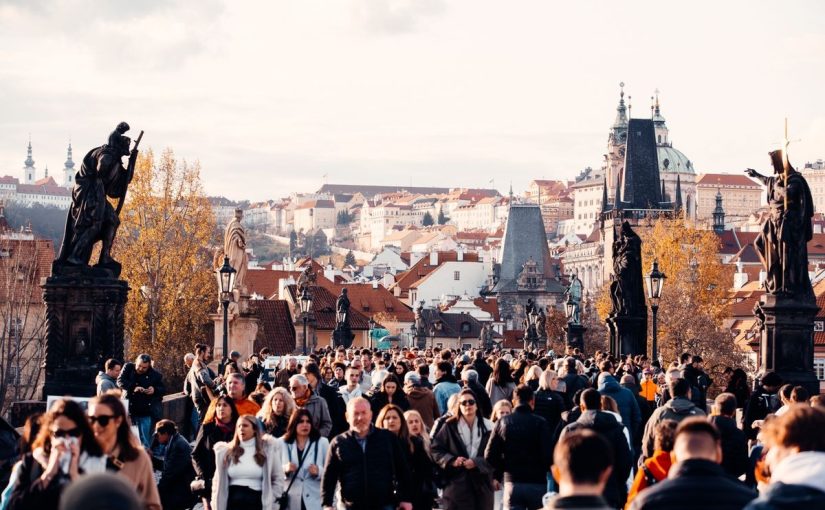 W Czechach mówi się o epidemii, podczas gdy w Polsce sytuacja gwałtownie się pogarsza, z dramatycznym wzrostem zachorowań ➤ Buzzday.info