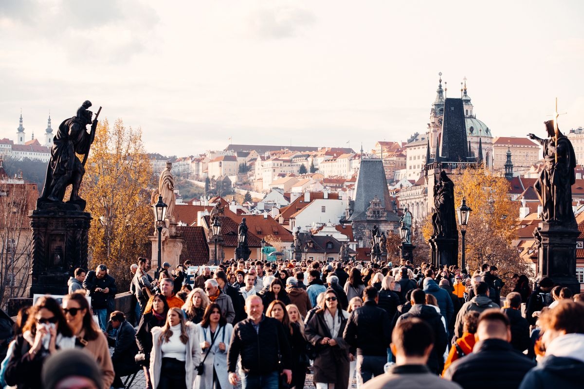 W Czechach mówi się o epidemii, podczas gdy w Polsce sytuacja gwałtownie się pogarsza, z dramatycznym wzrostem zachorowań ➤ Buzzday.info