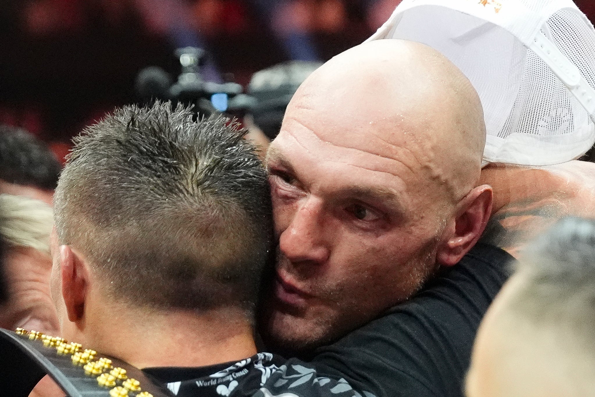 What Tyson Fury said to Oleksandr Usyk after title fight defeat revealed ➤ Buzzday.info