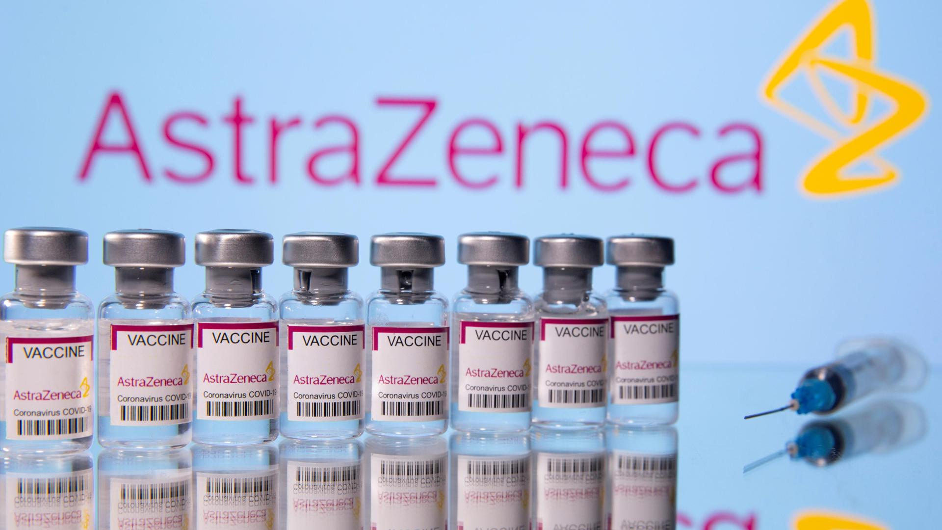 L’azienda Covid AstraZeneca ammette: “Il nostro vaccino può causare la sindrome trombotica”