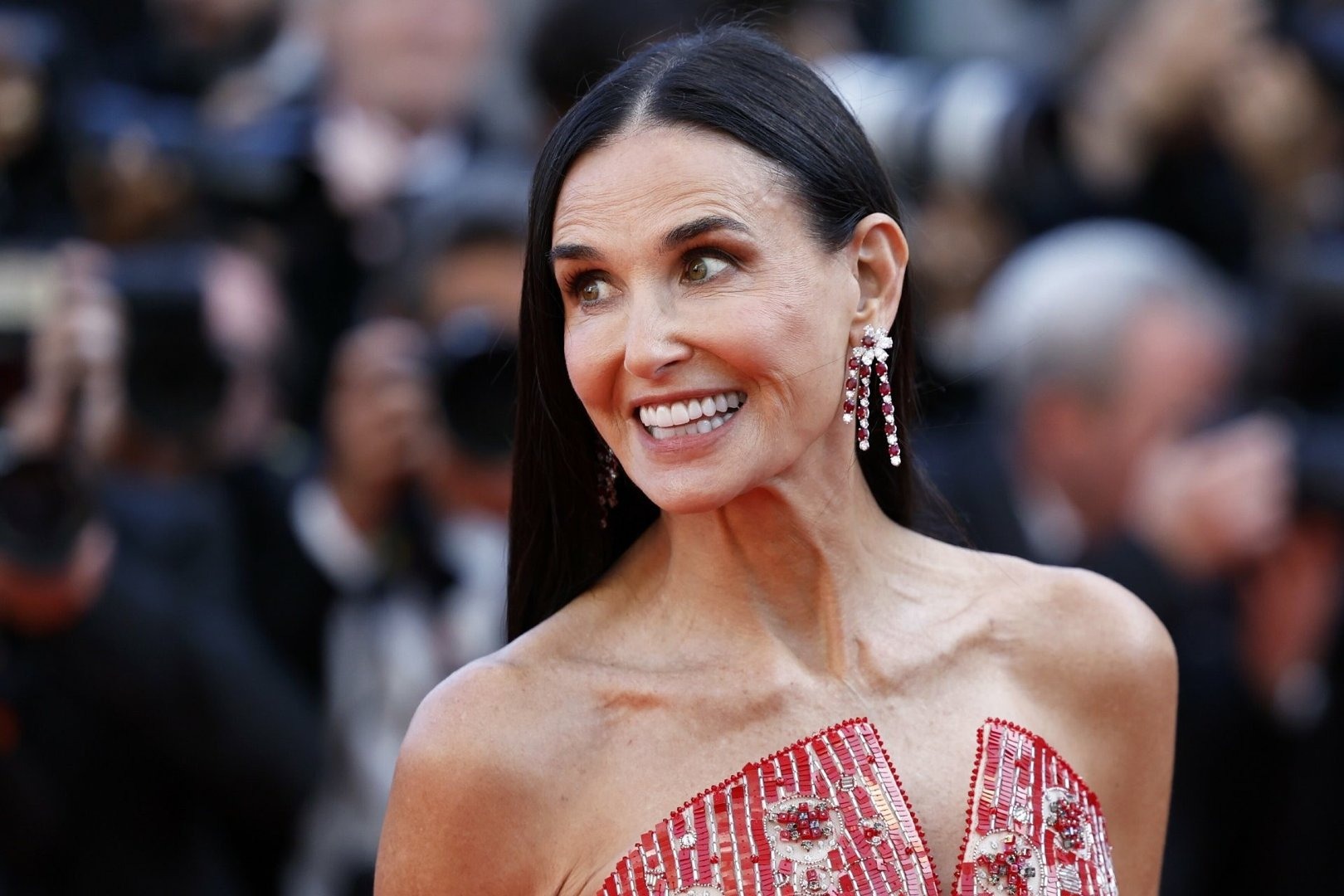 Demi Moore błyszczy w Cannes. Aż trudno uwierzyć, że ma 61 lat