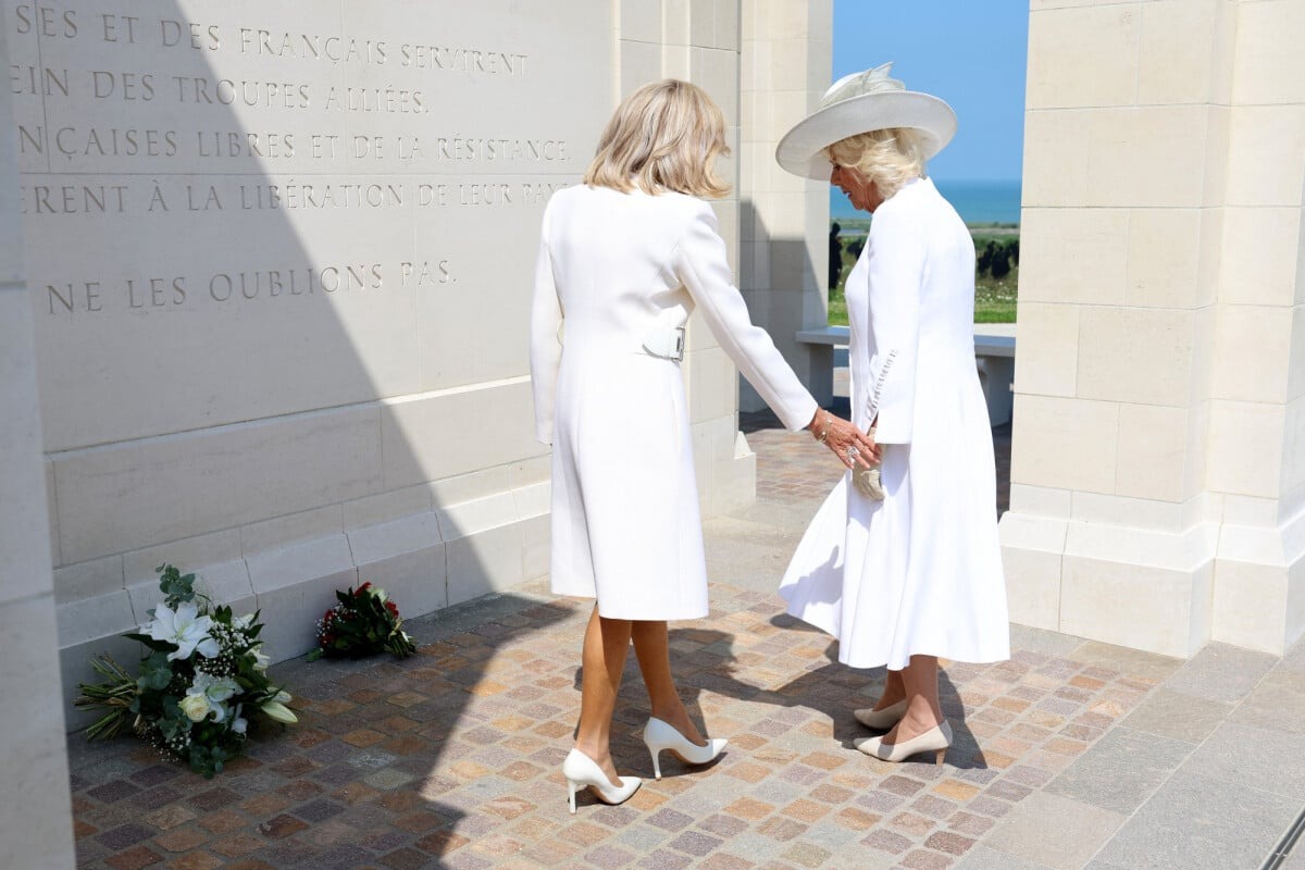 Jour J : la scène embarrassante de Brigitte Macron avec la reine Camilla Parker Bowles