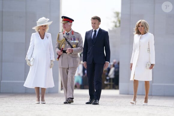 Jour J : la scène embarrassante de Brigitte Macron avec la reine Camilla Parker Bowles