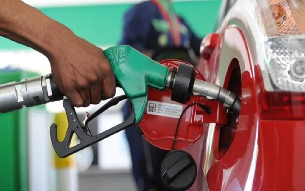 NNPCL Announces New Petrol Pump Price