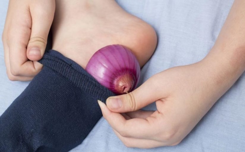 Une fois, j’ai dormi avec un oignon dans ma chaussette, et voici ce qui en est ressorti ➤ Buzzday.info