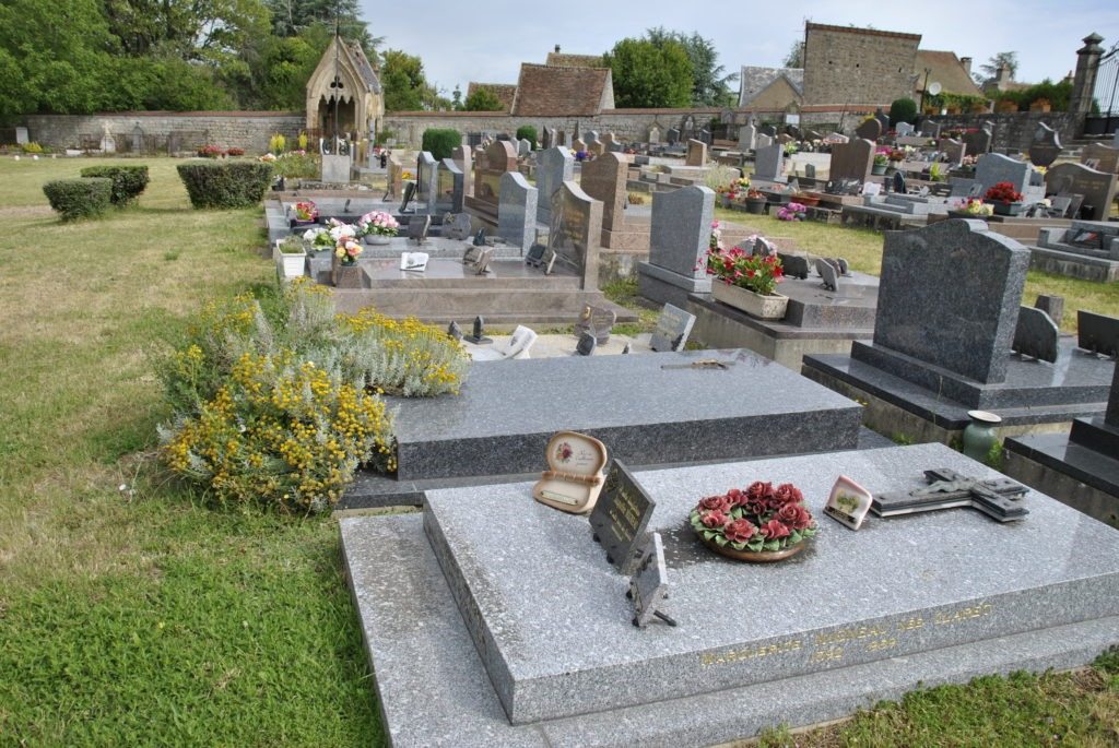 L’erreur que vous faites sans le savoir au cimetière