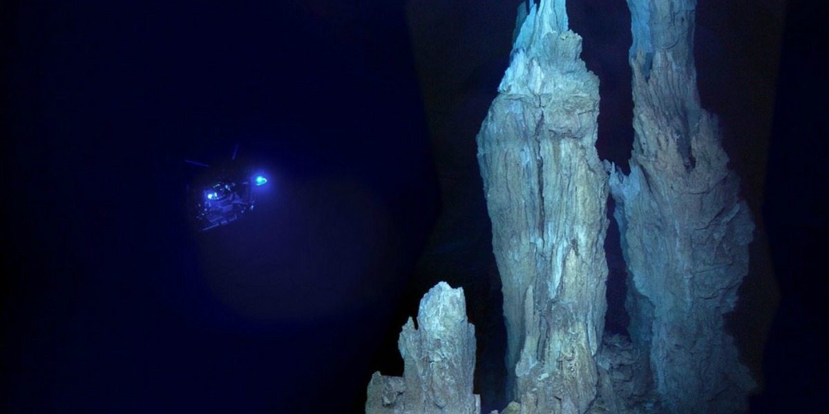 Scientists discover ‘lost city’ deep in the Atlantic ocean that’s like nothing else ever seen on Earth