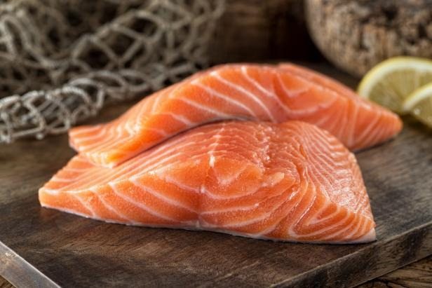 Never, Ever Buy A Salmon Filet If You See This