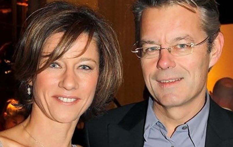 Carole Gaessler est une femme sans émotion. Elle est en couple avec Franck depuis plus de vingt ans, et il ne change pas du tout dans le contexte actuel ➤ Buzzday.info