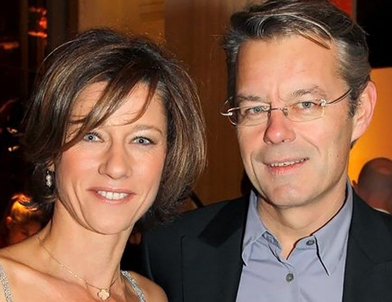 Carole Gaessler est une femme sans émotion. Elle est en couple avec Franck depuis plus de vingt ans, et il ne change pas du tout dans le contexte actuel ➤ Buzzday.info