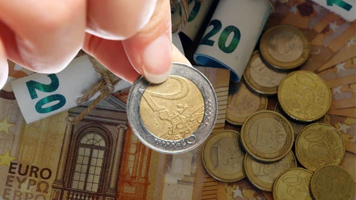 Le monete rare possono valere molto più di 2 euro. Fai attenzione ai piccoli dettagli che possono influenzare il valore finale