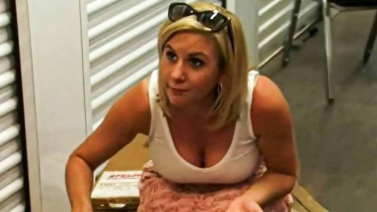 Do you remember Brandi from Storage Wars? Breathe deeply before you see her today…