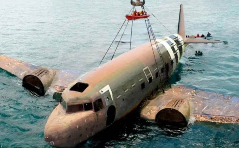 Navy Lifts Plane From Ocean Floor, Then They Look Inside ➤ Buzzday.info