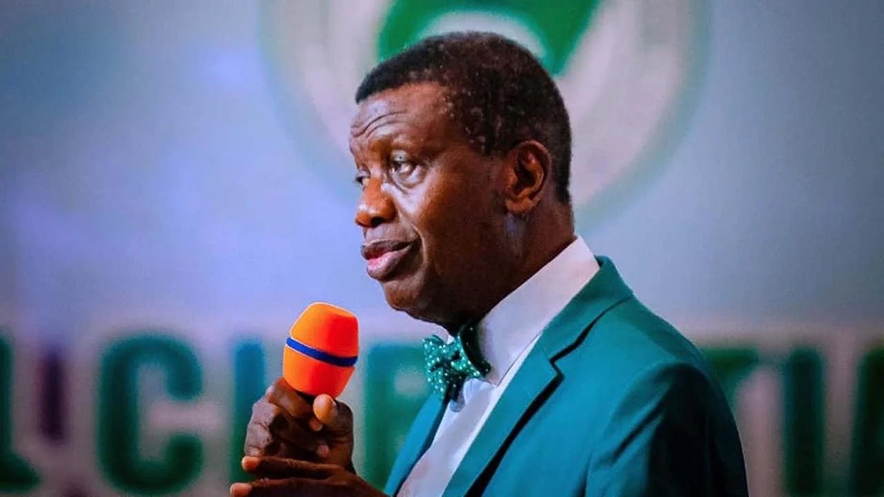 Adeboye Breaks Silence On Viral ‘Alhaji’ Photo