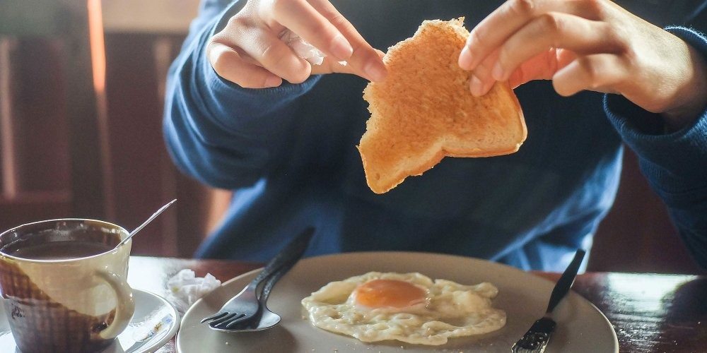 Combien d’œufs peut-on manger par semaine sans que cela neaffecte sa santé ?