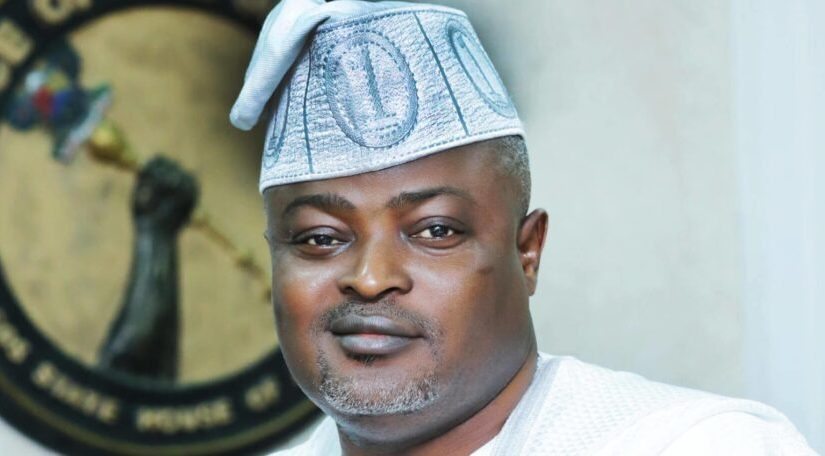 Impeached Lagos Assembly Speaker Obasa Reportedly Lands in Abuja ➤ Buzzday.info