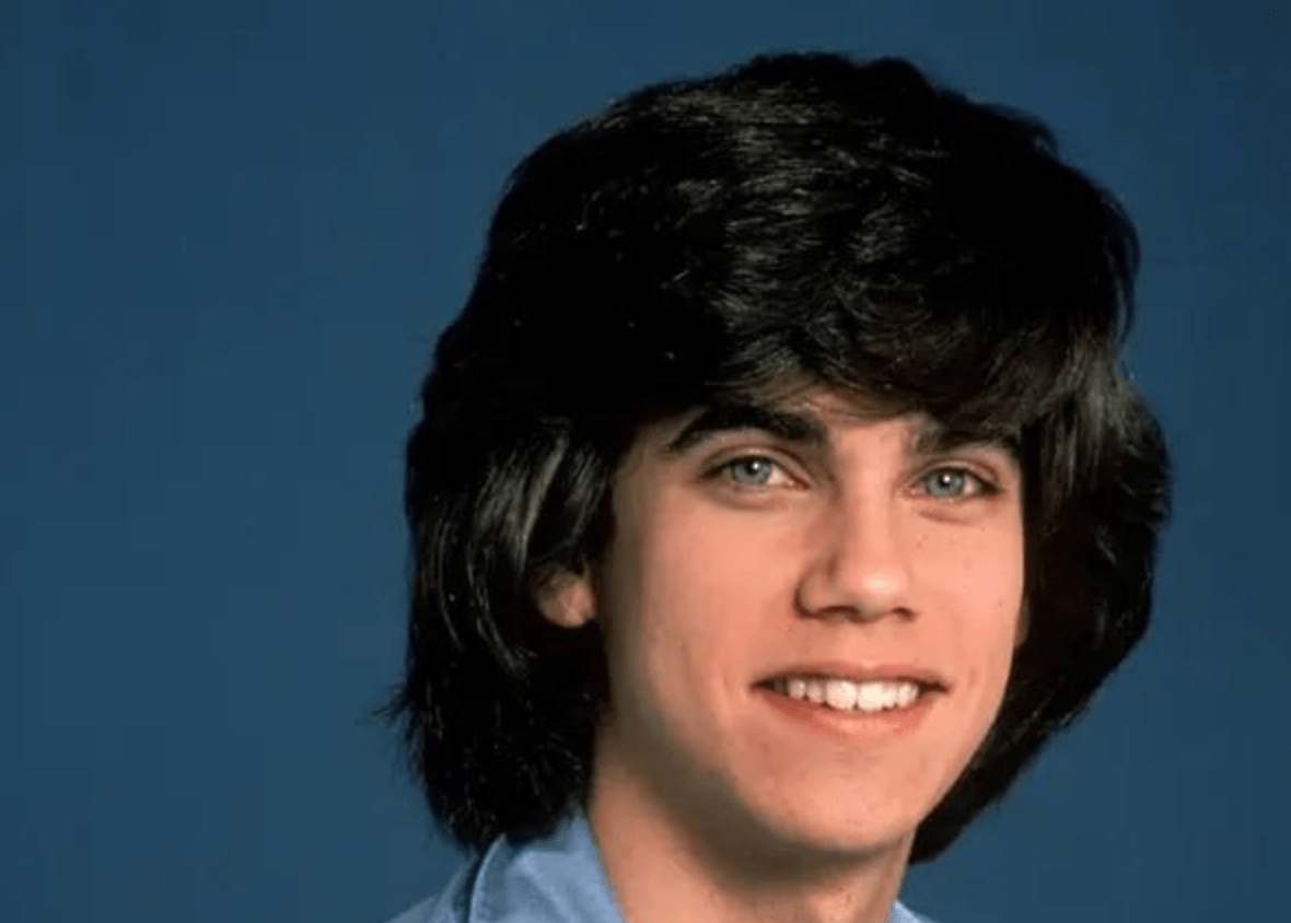 These 10 male celebs were huge heartthrobs in the ’70s but aren’t popular anymore, so I’ll be shocked if anyone under 30 can identify them. ➤ Buzzday.info